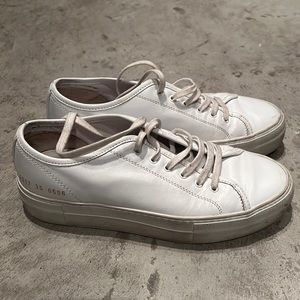 Common Project Court Shoe // size 35 fits like a 6